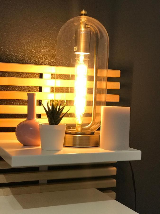 Hullman Suite Apartment 4 People Between La Defense And Paris アニエール エクステリア 写真